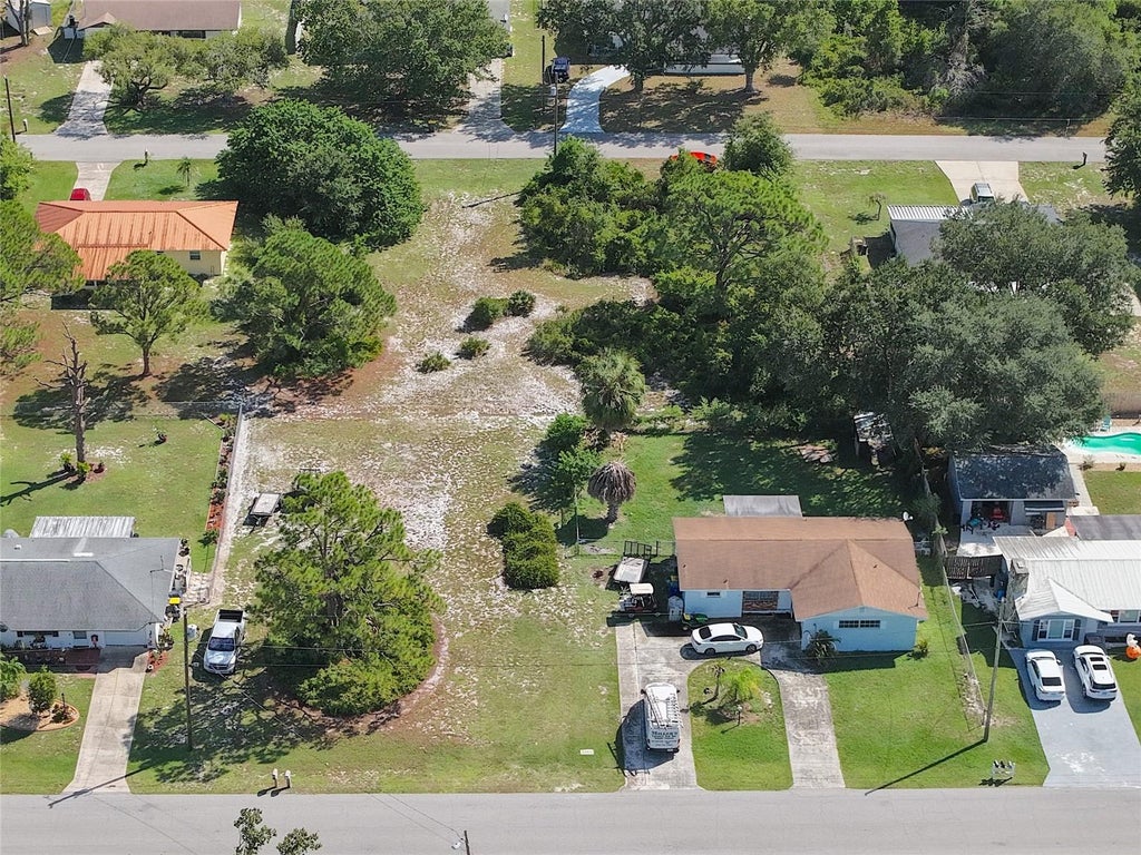 Photo of 1617 Oak Avenue, Lake Placid, FL 33852 (MLS # P4940209)