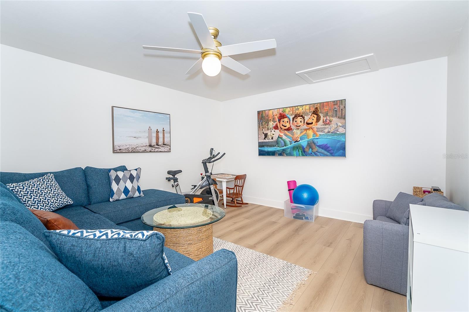 CAPE HAZE - Residential Lease