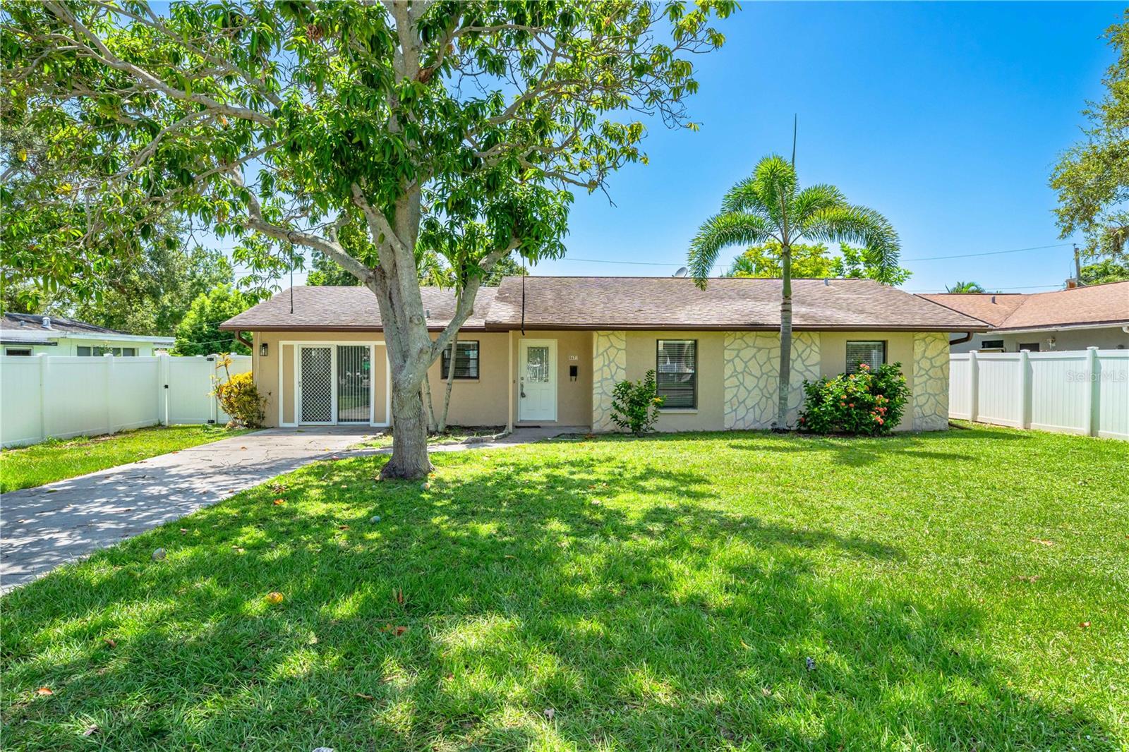 5672 LOCKWOOD RIDGE ROAD