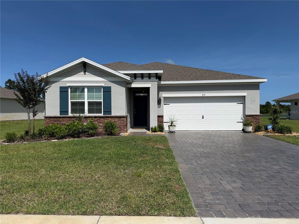 Photo of 85 Huntington Place, Ormond Beach, FL 32174 (MLS # V4949327)