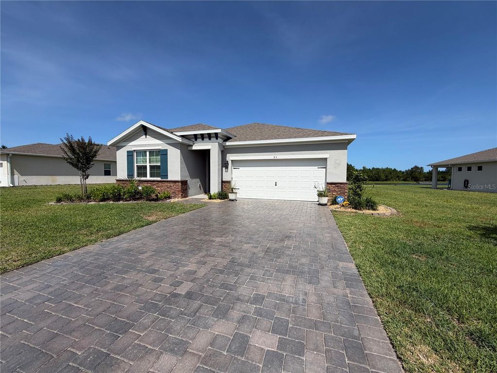 Photo of 85 Huntington Place, Ormond Beach, FL 32174 (MLS # V4949327)
