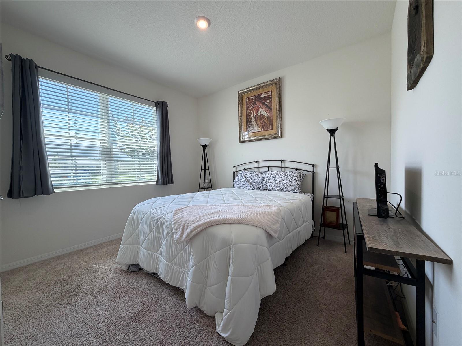 HUNTINGTON GREEN/HUNTERS RDG - Residential