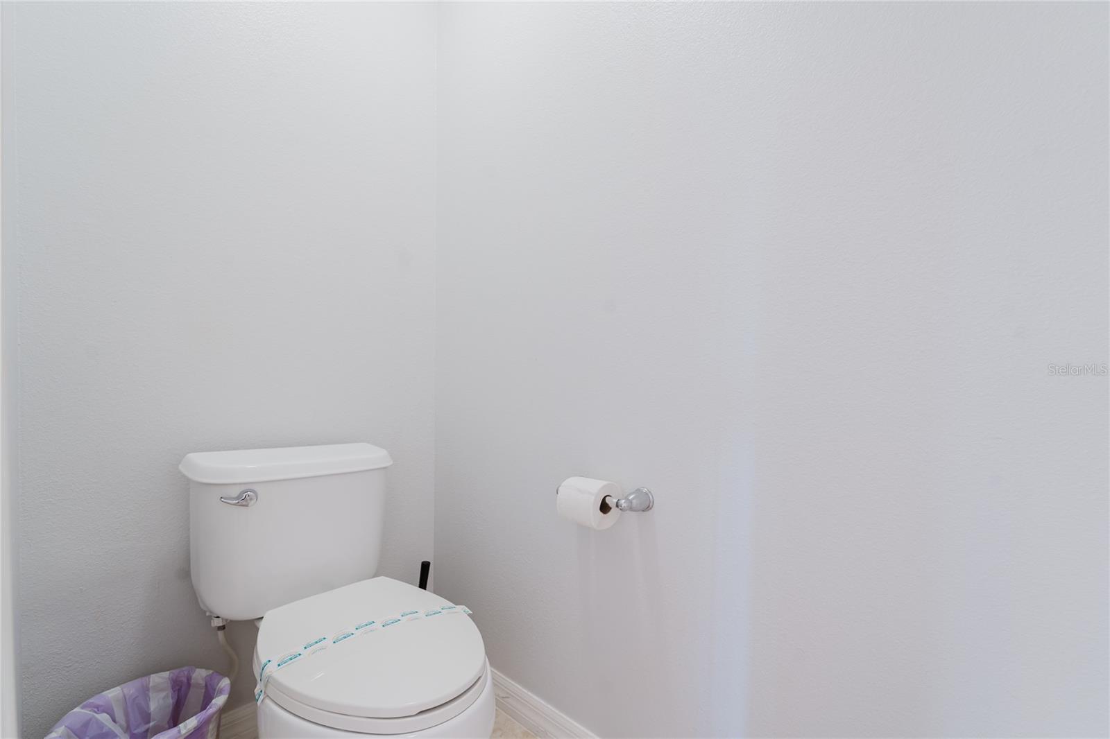 PARADISE PALMS RESORT PH 1 - Residential Lease