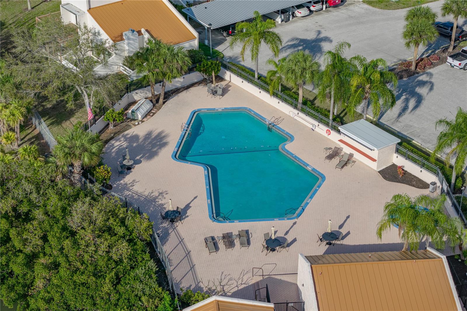 SPINNAKER COVE CONDO PHA - Residential