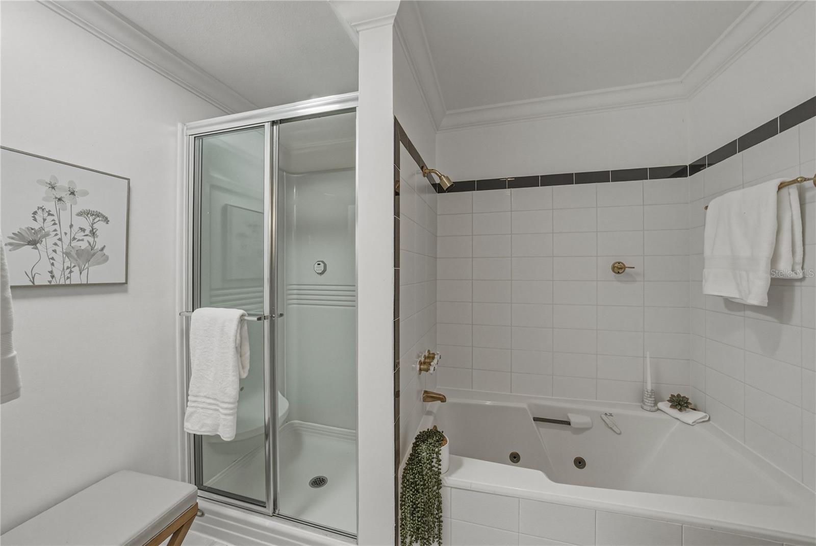 SPINNAKER COVE CONDO PHA - Residential