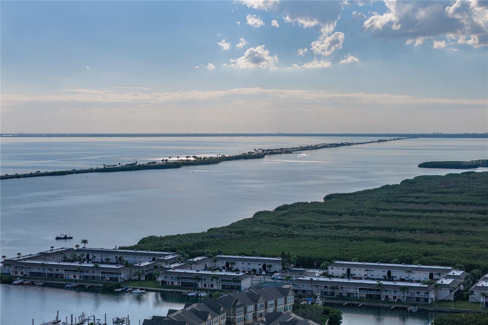 SPINNAKER COVE CONDO PHA - Residential