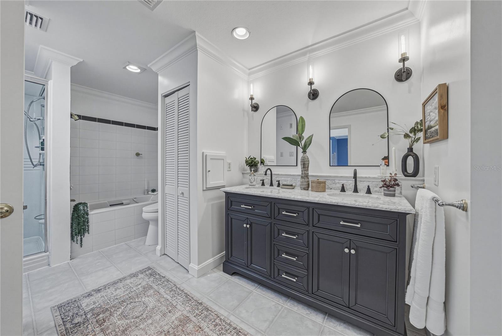 SPINNAKER COVE CONDO PHA - Residential