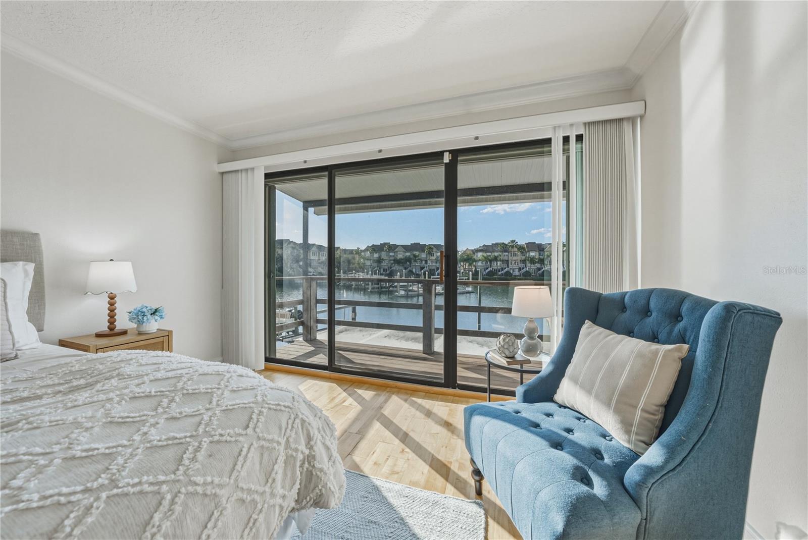 SPINNAKER COVE CONDO PHA - Residential