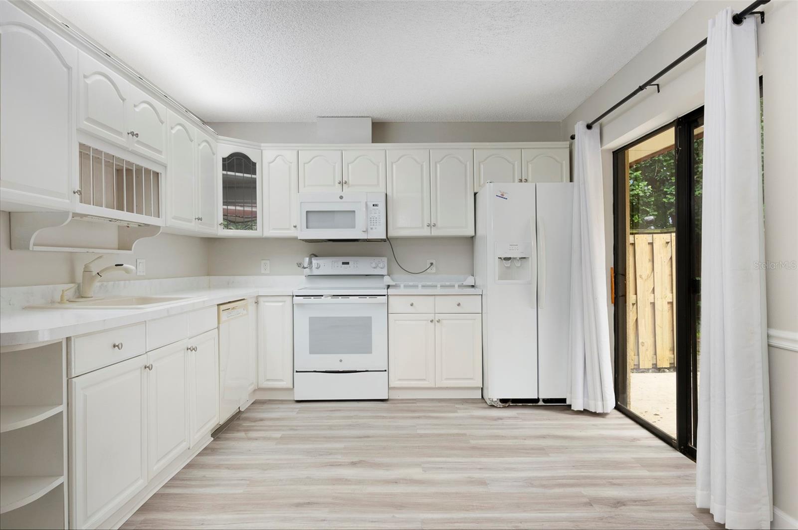 WEDGE WOOD OF PALM HARBOR - Residential Lease