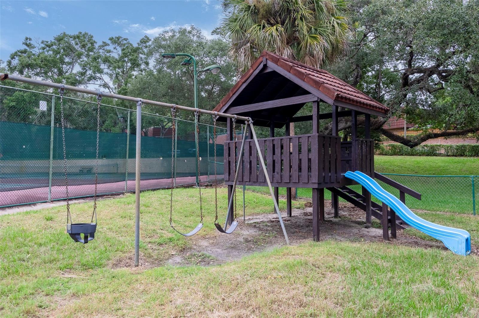 WEDGE WOOD OF PALM HARBOR - Residential Lease