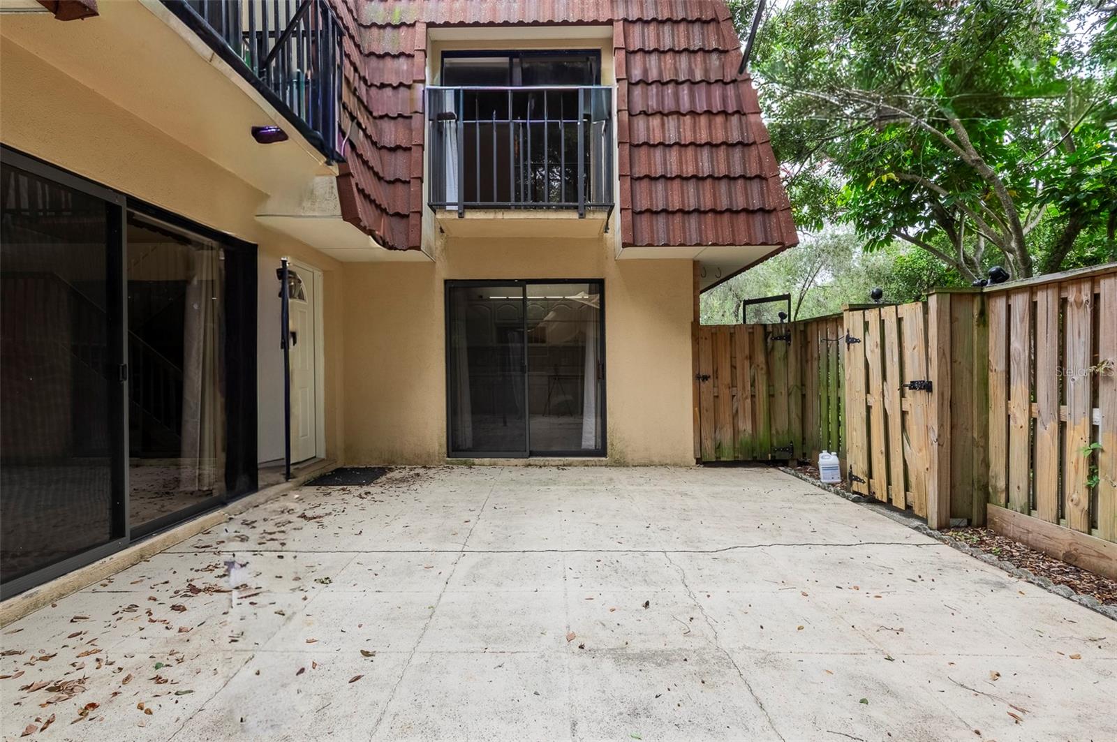 WEDGE WOOD OF PALM HARBOR - Residential Lease