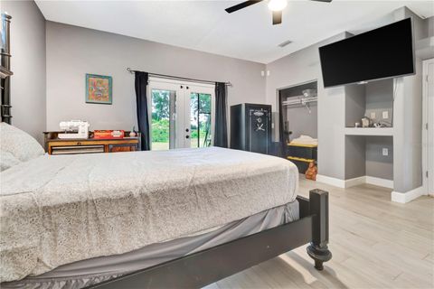 Tiny photo for 384 E Kings Highway, Center Hill, FL 33514 (MLS # G5101042)