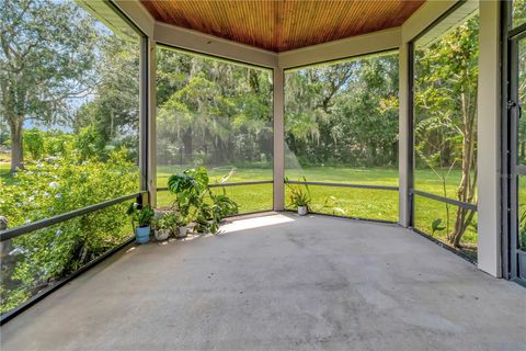 Tiny photo for 384 E Kings Highway, Center Hill, FL 33514 (MLS # G5101042)