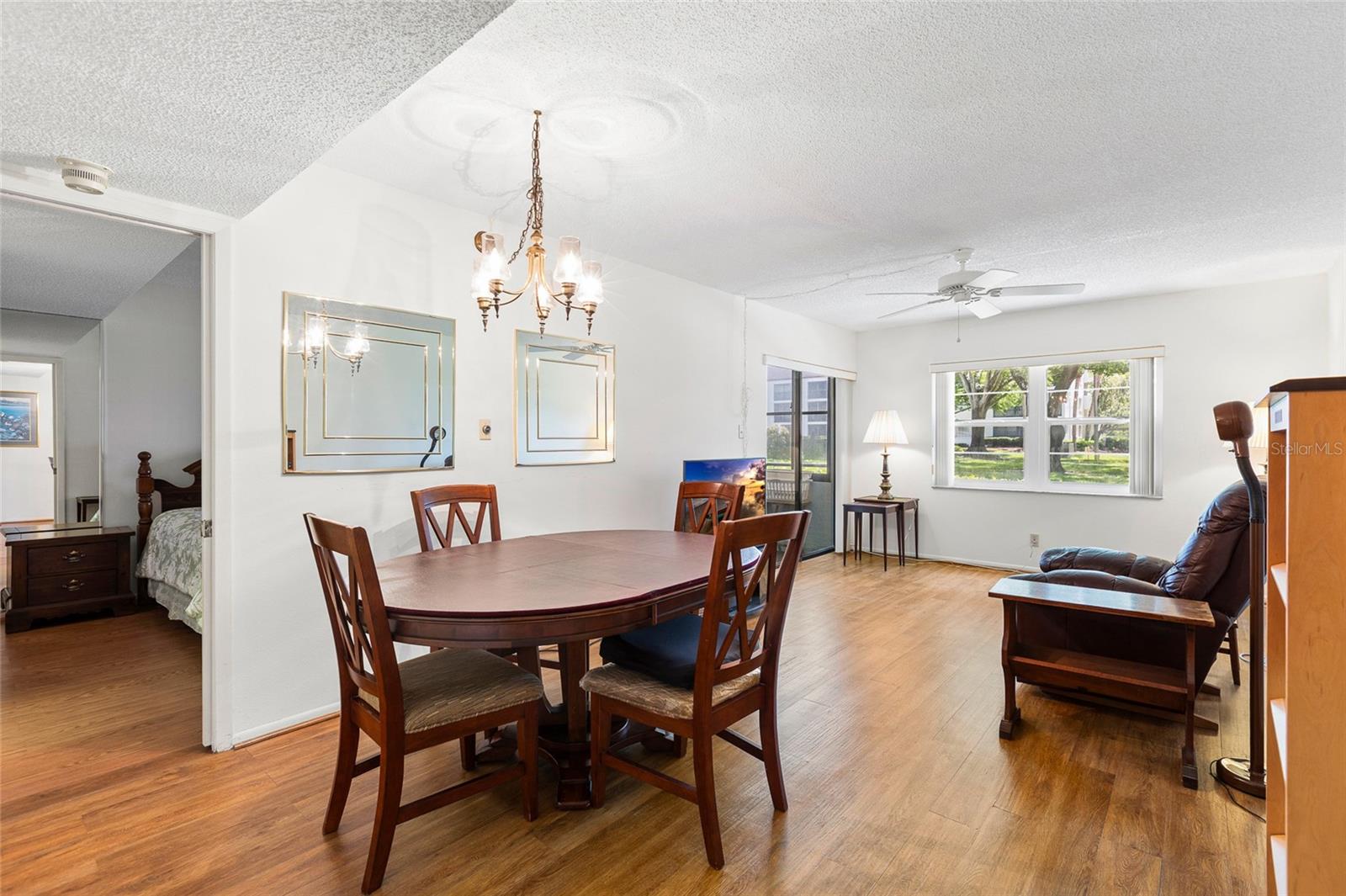 2587 COUNTRYSIDE BOULEVARD 6110