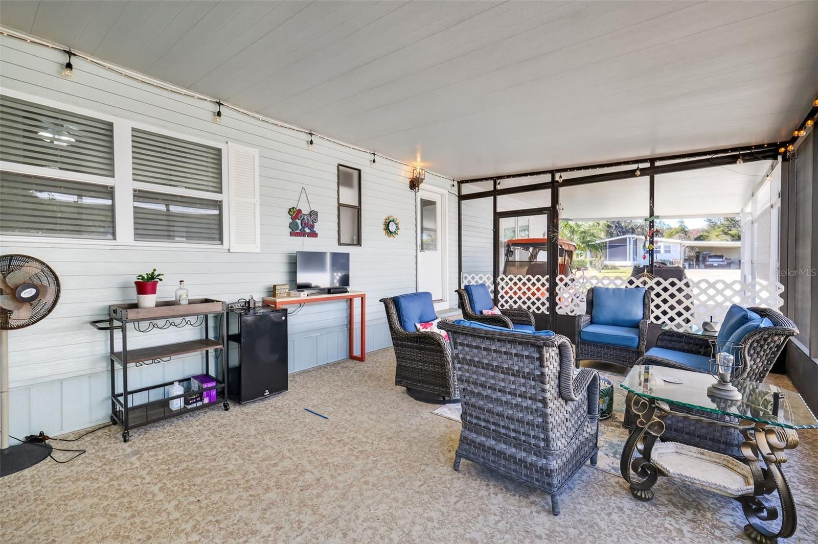 TAVARES FOX RUN MOBILE HOME - Residential