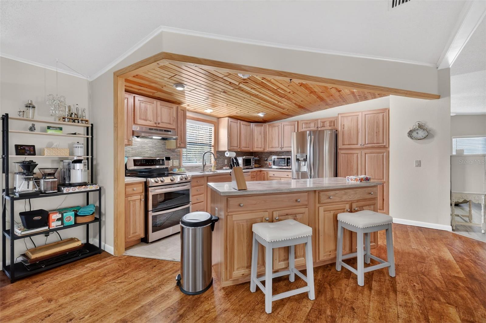 TAVARES FOX RUN MOBILE HOME - Residential