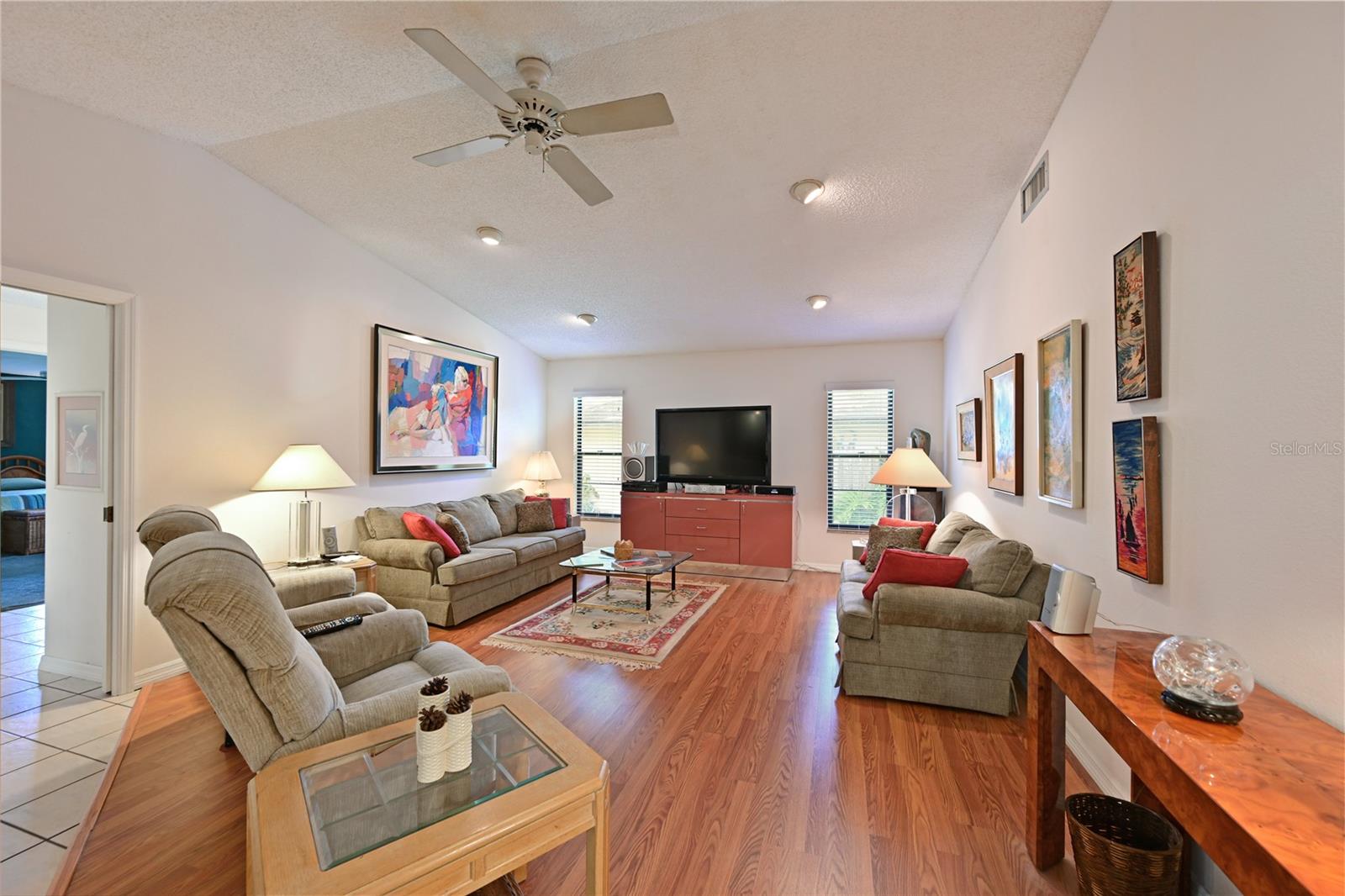 FOREST LAKES SOUTH - Residential