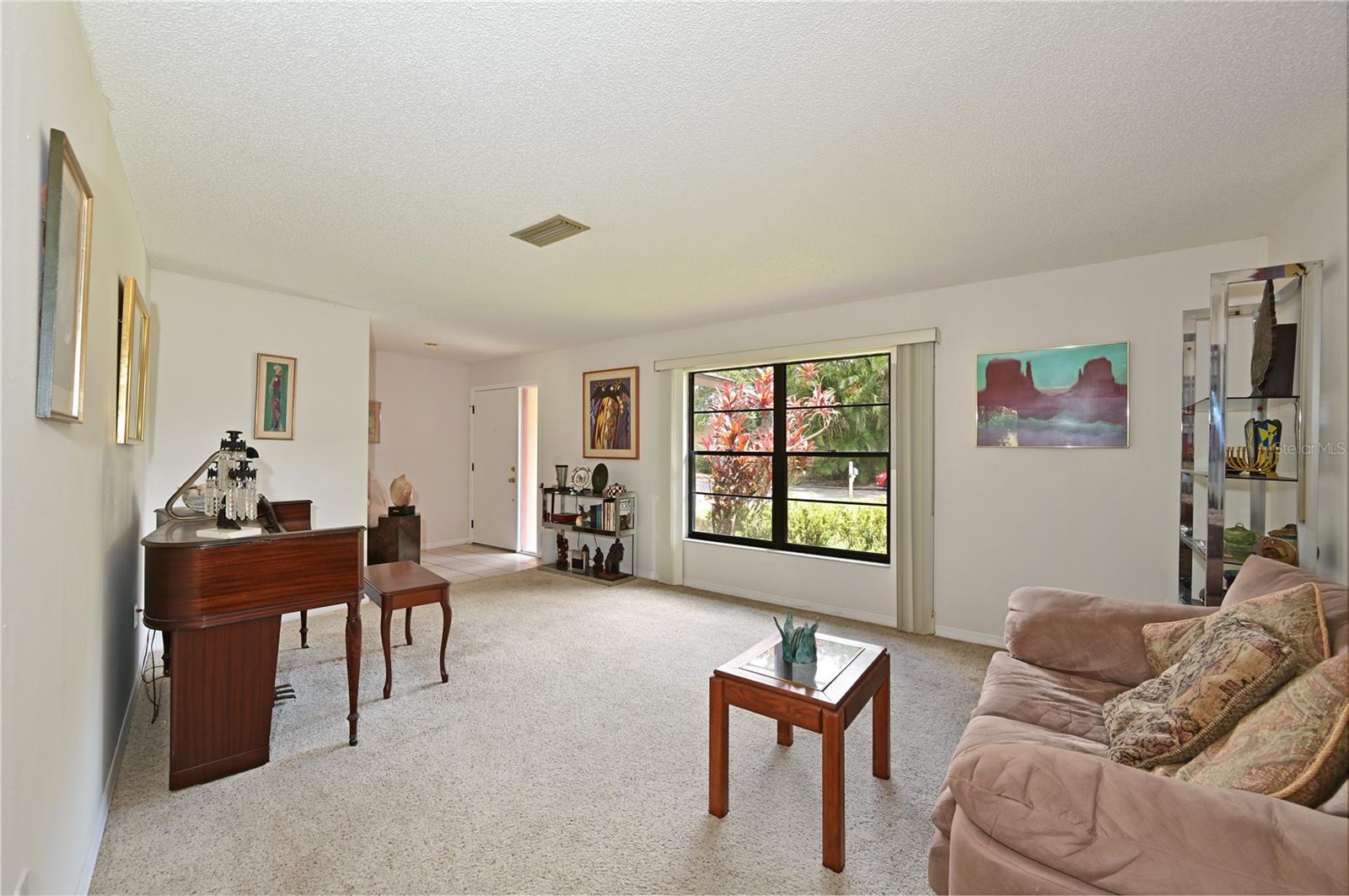 FOREST LAKES SOUTH - Residential