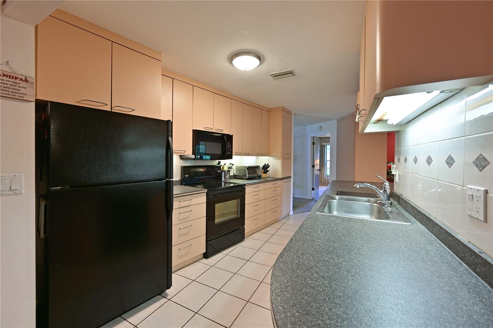 FOREST LAKES SOUTH - Residential