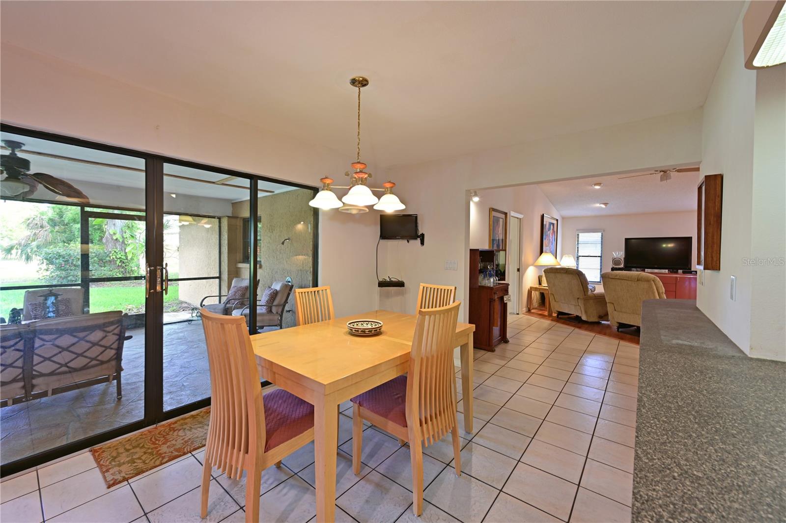 FOREST LAKES SOUTH - Residential