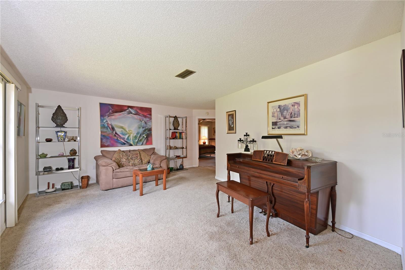 FOREST LAKES SOUTH - Residential