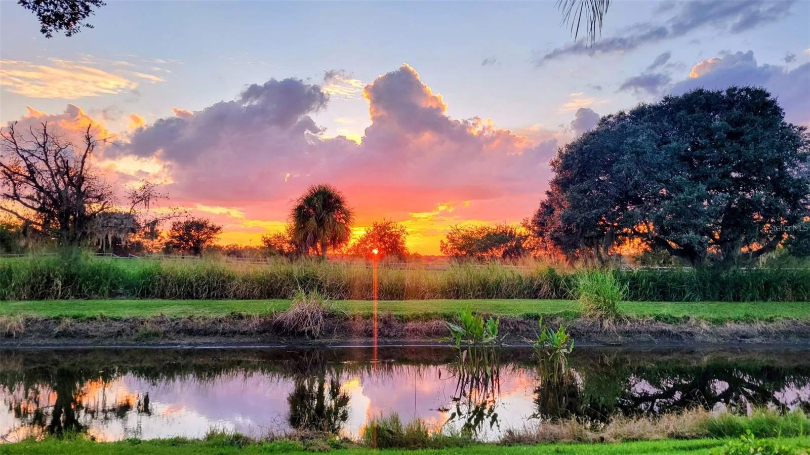 1057 MEADOW BREEZE LANE