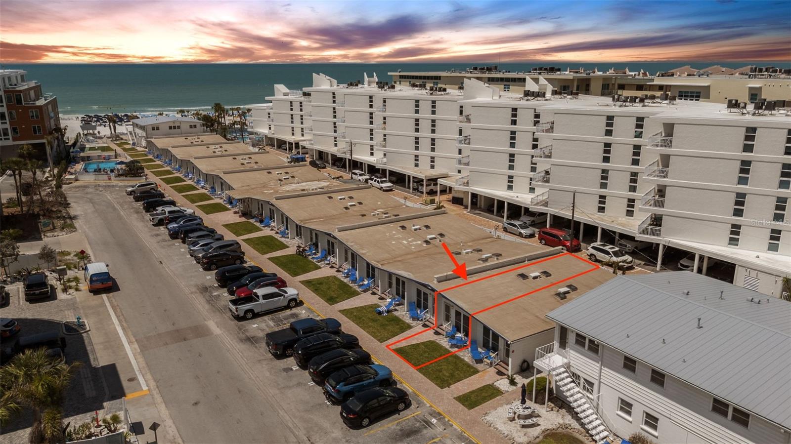SEA CREST APTS - Residential
