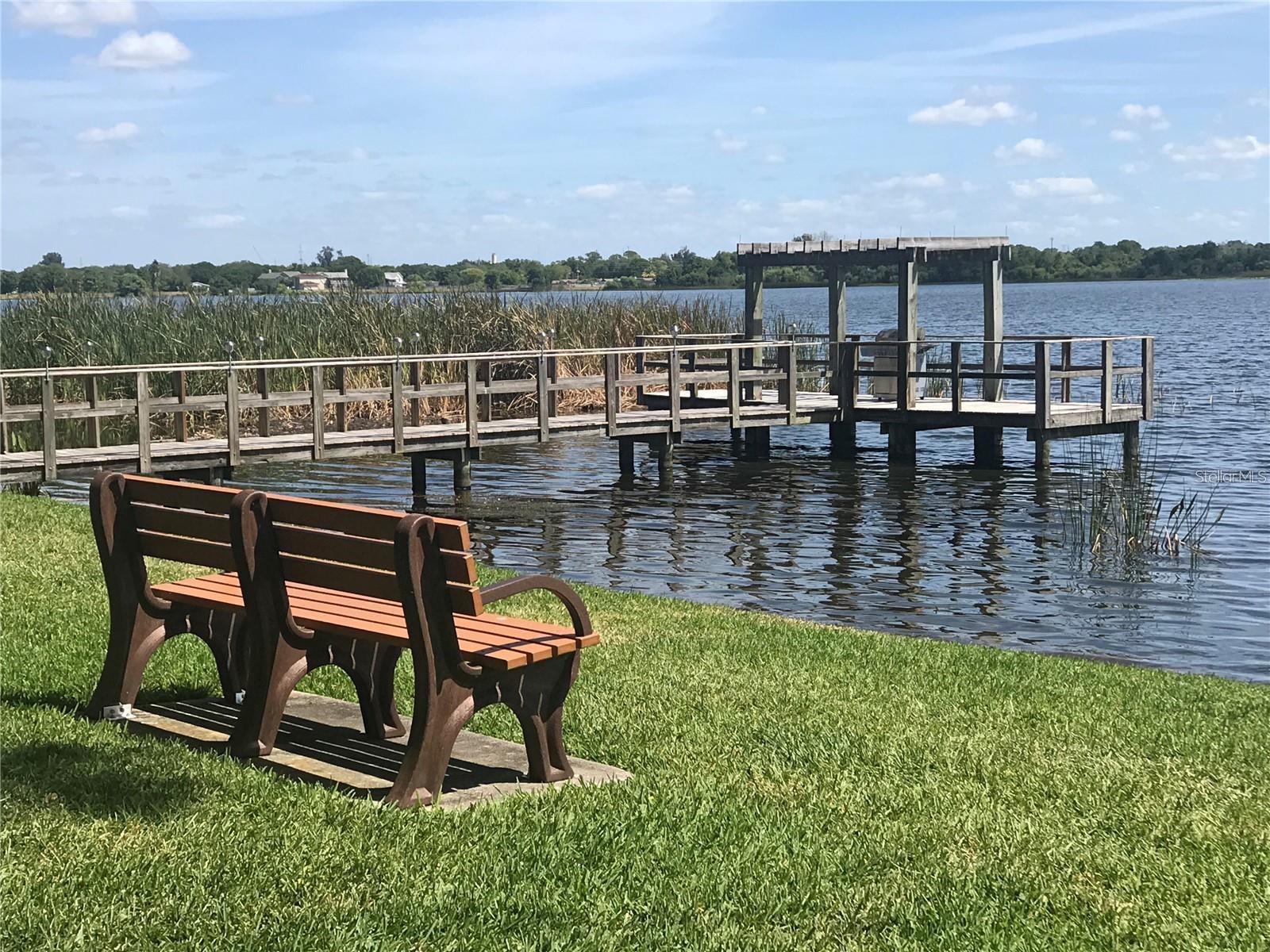 BELLA VISTA ON LAKE - Residential