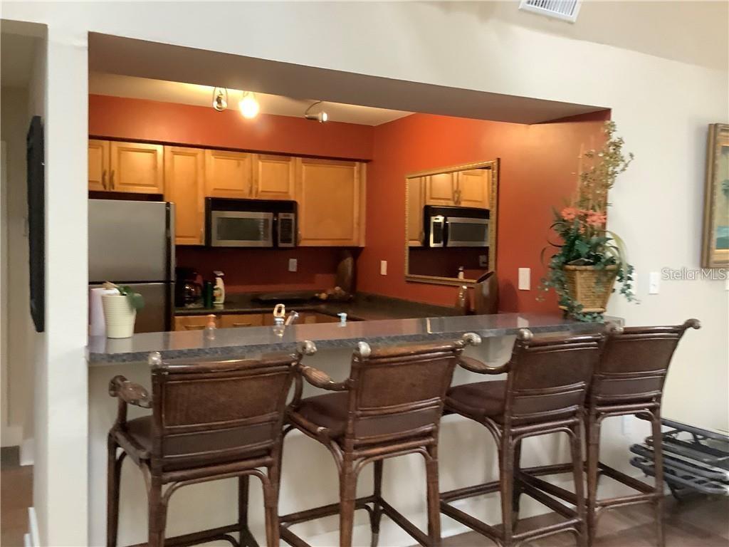 BELLA VISTA ON LAKE - Residential