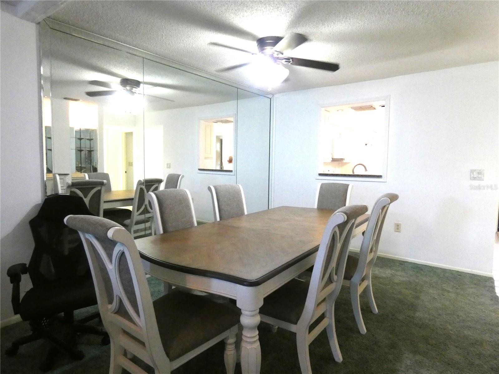 DOLLAR LAKE VILLAGE CONDO 01 - Residential