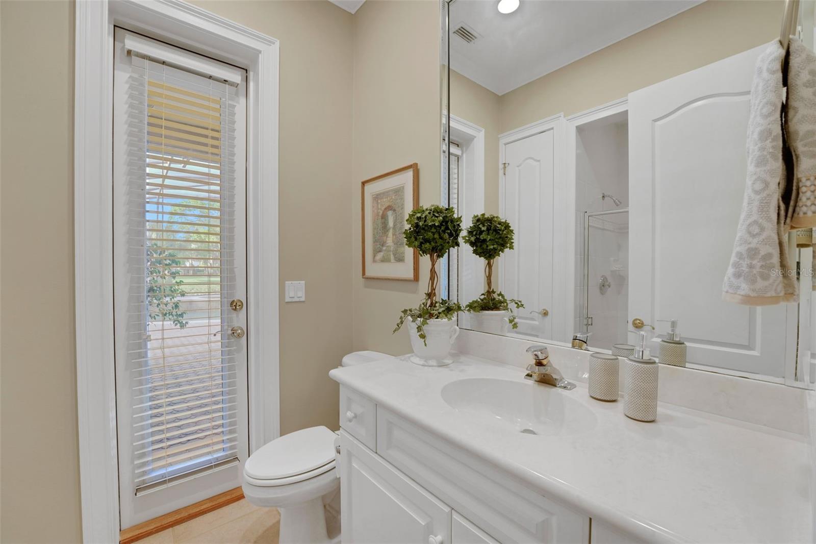 ALAQUA LAKES - Residential