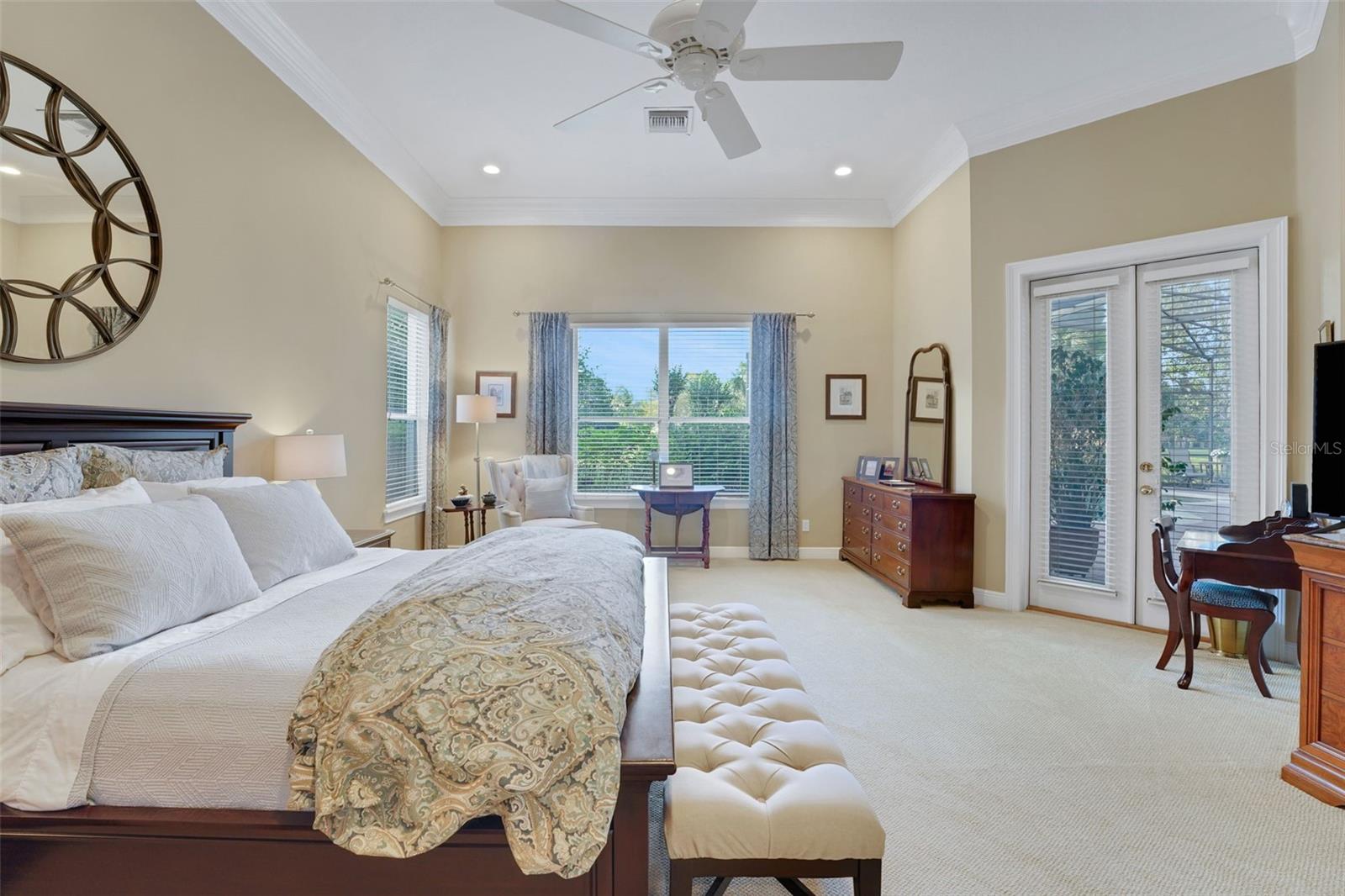 ALAQUA LAKES - Residential