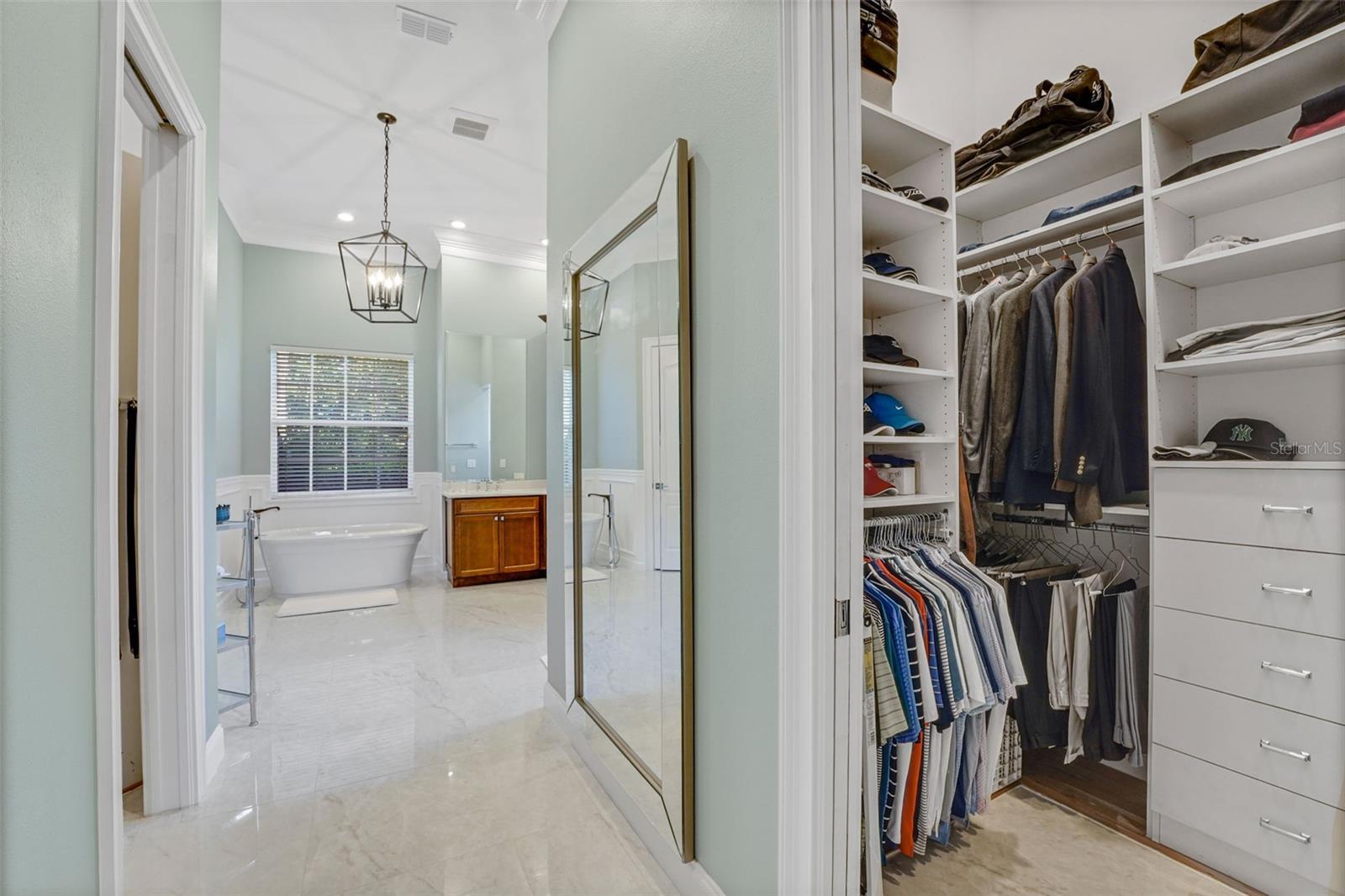 ALAQUA LAKES - Residential