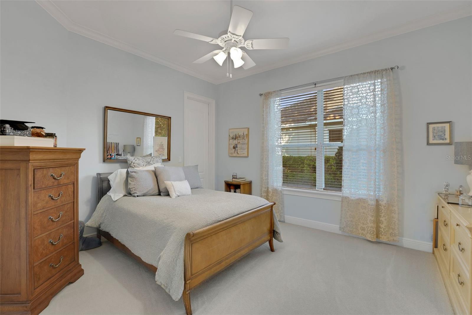 ALAQUA LAKES - Residential