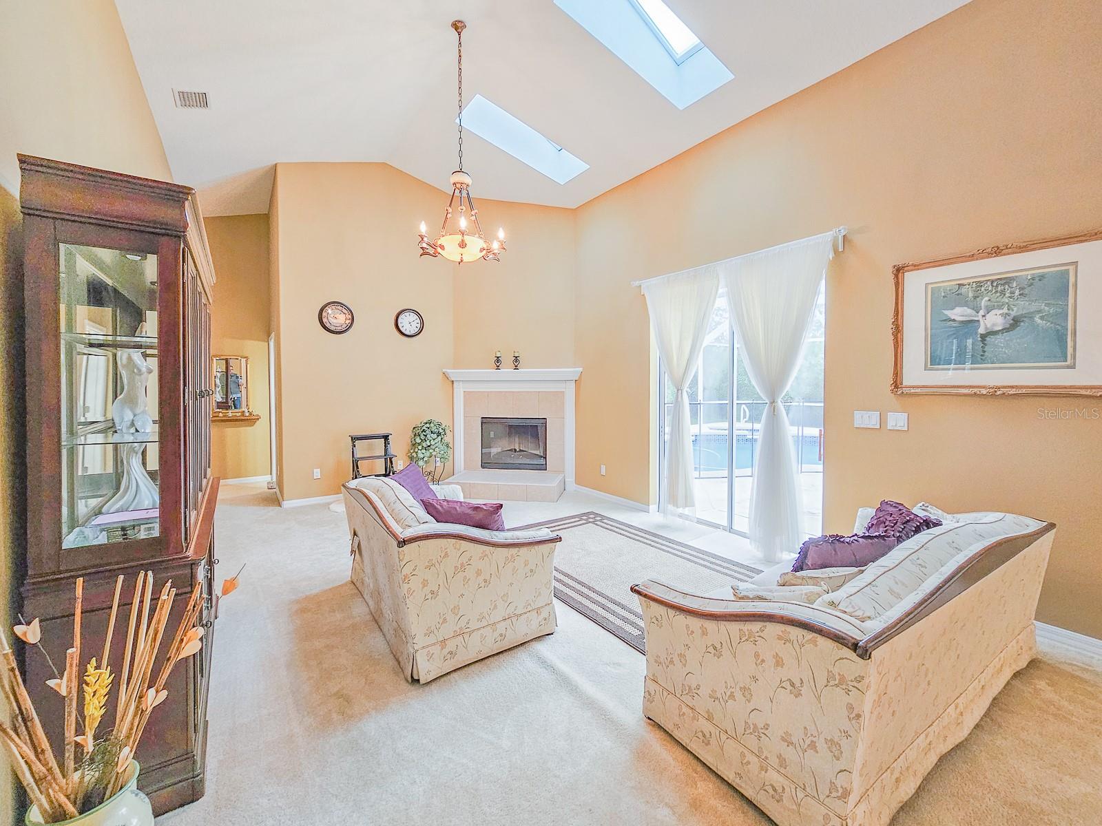 SEMINOLE WOODS - Residential