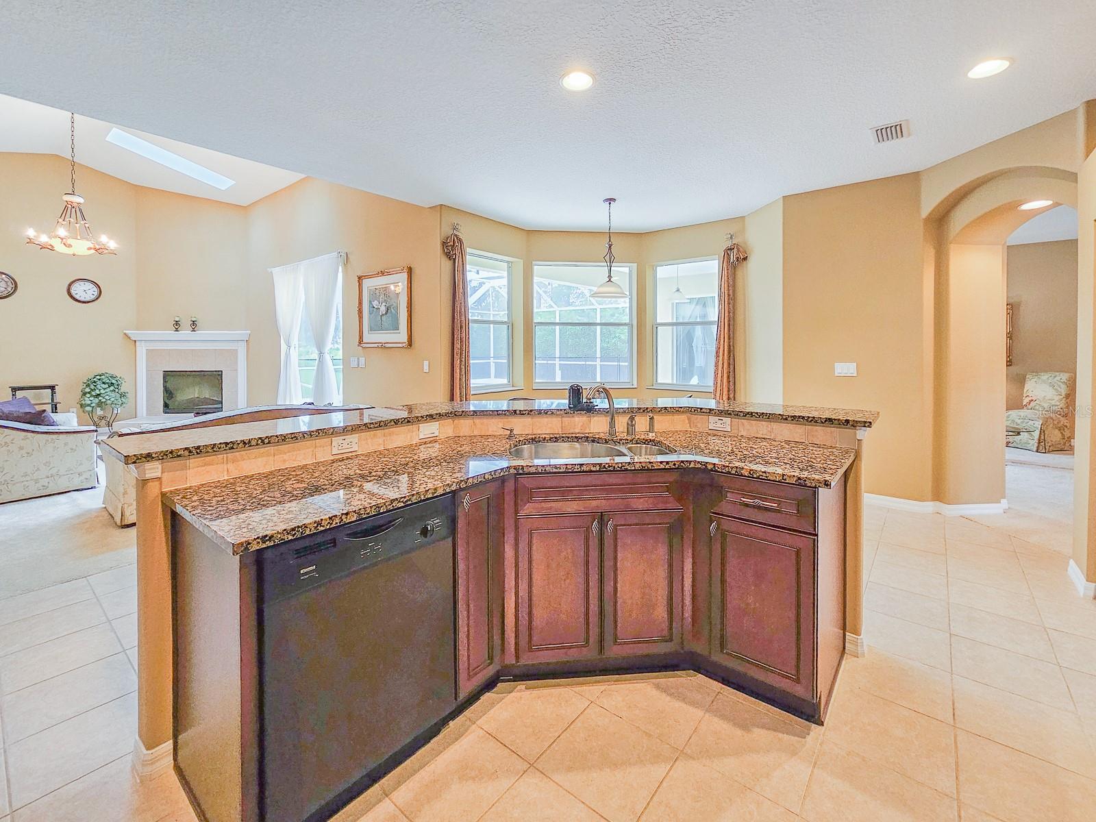 SEMINOLE WOODS - Residential