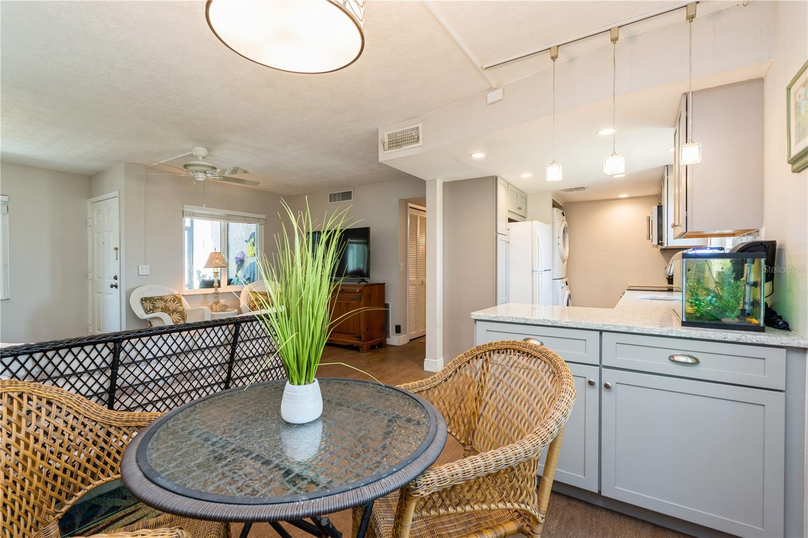 CORAL COURT CONDO - Residential