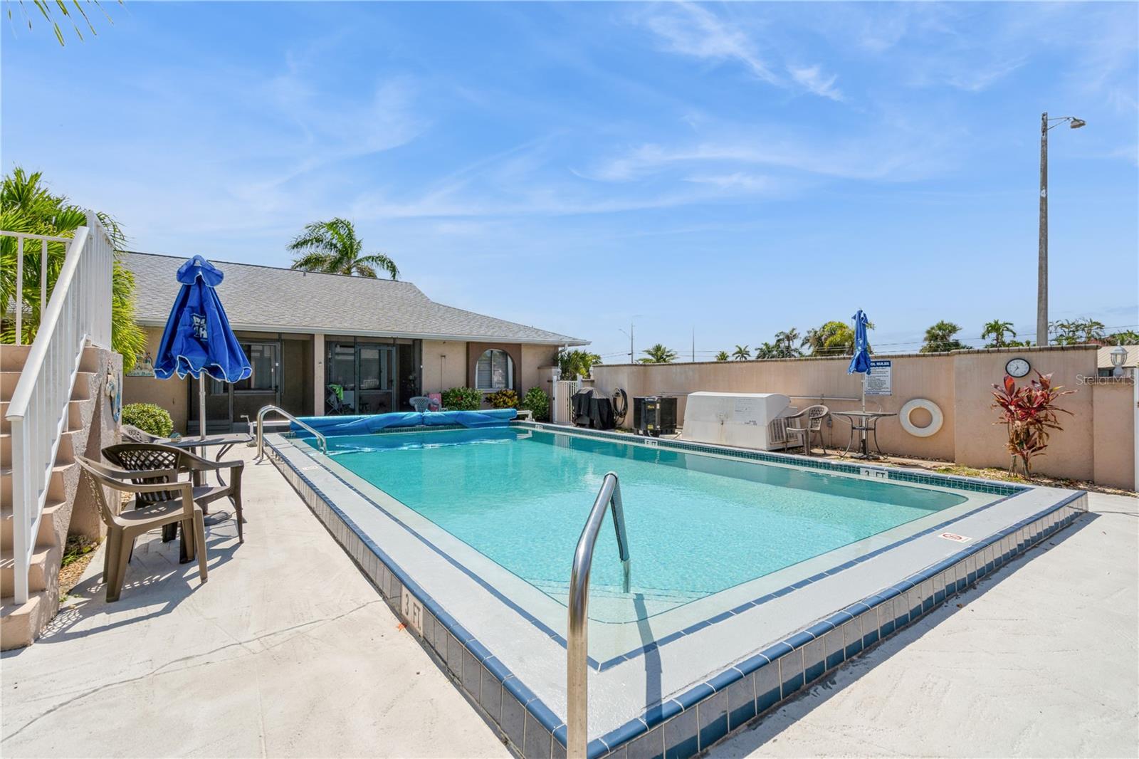 CORAL COURT CONDO - Residential