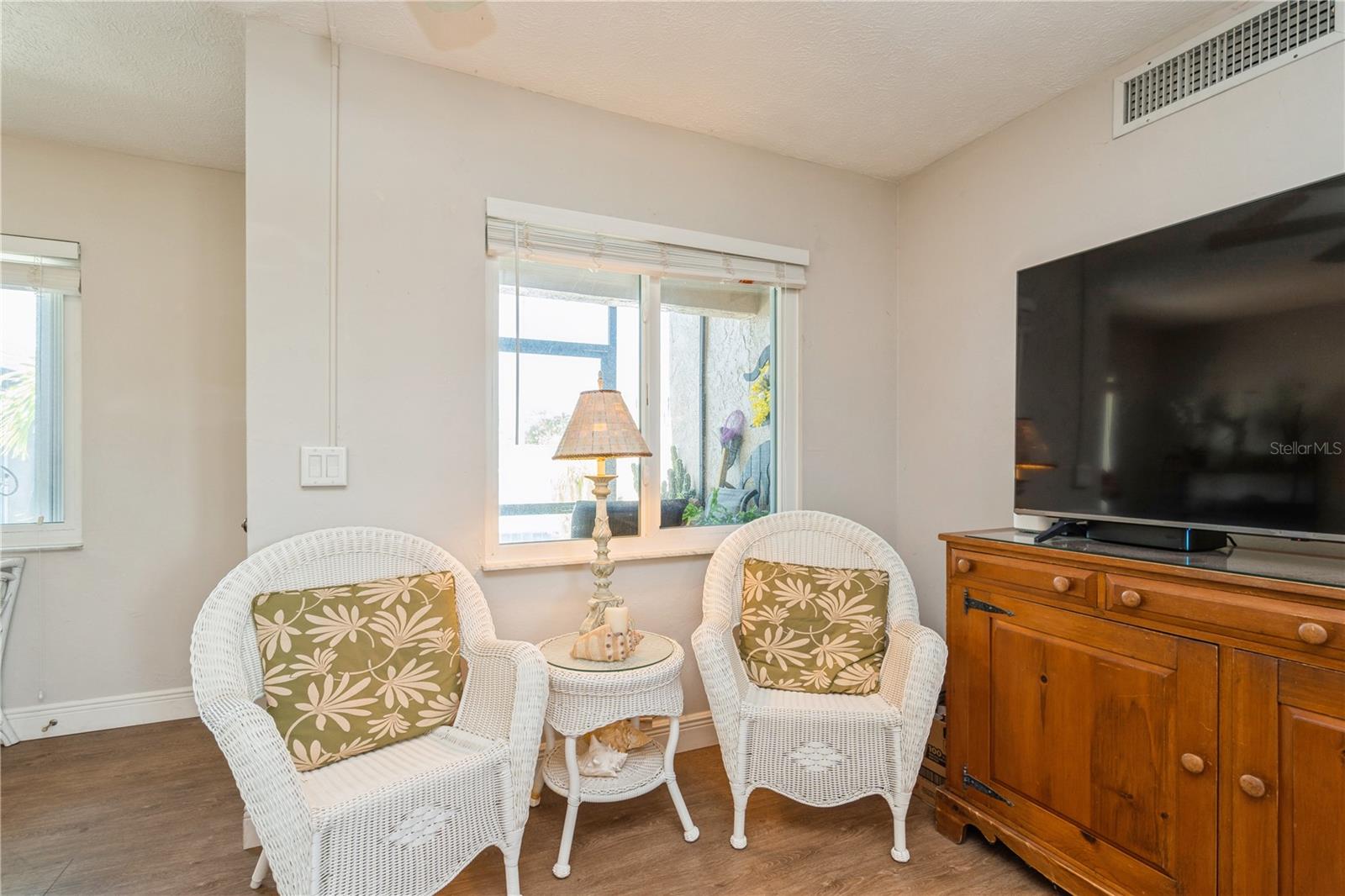 CORAL COURT CONDO - Residential