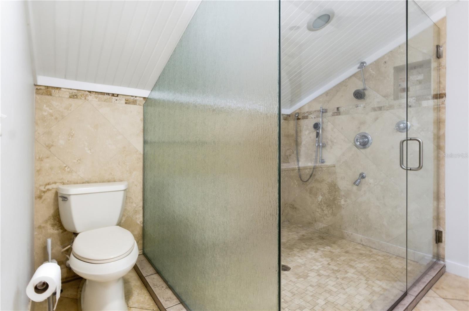 SUWANNEE RIVER HILLCREST - Residential