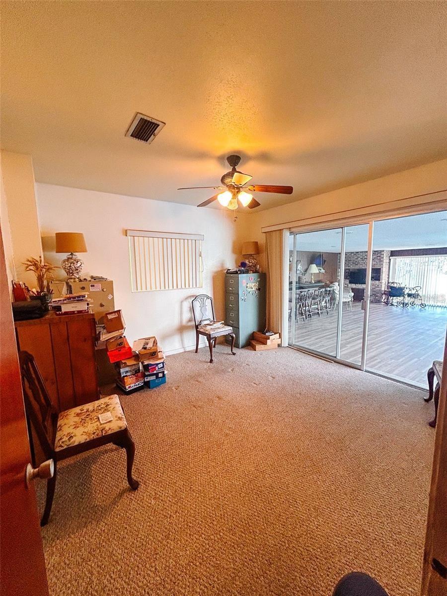 UMATILLA SOUTHERN SHORES - Residential