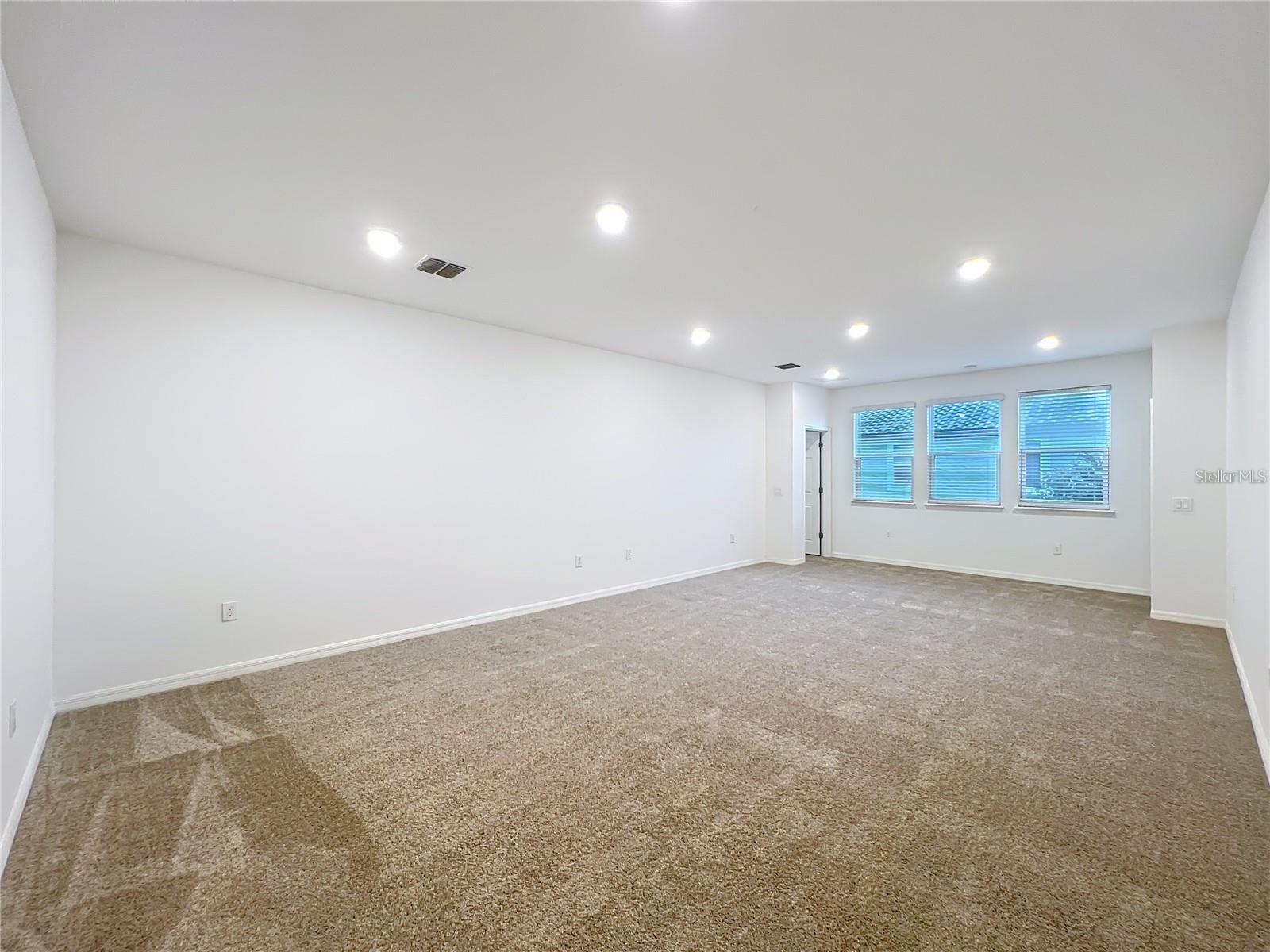 WESTSIDE VILLAGE - Residential Lease