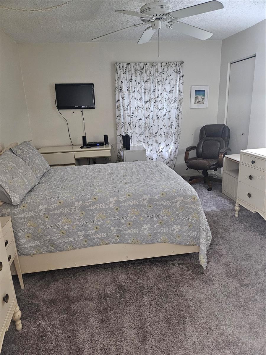 PATRIOT SQUARE - Residential