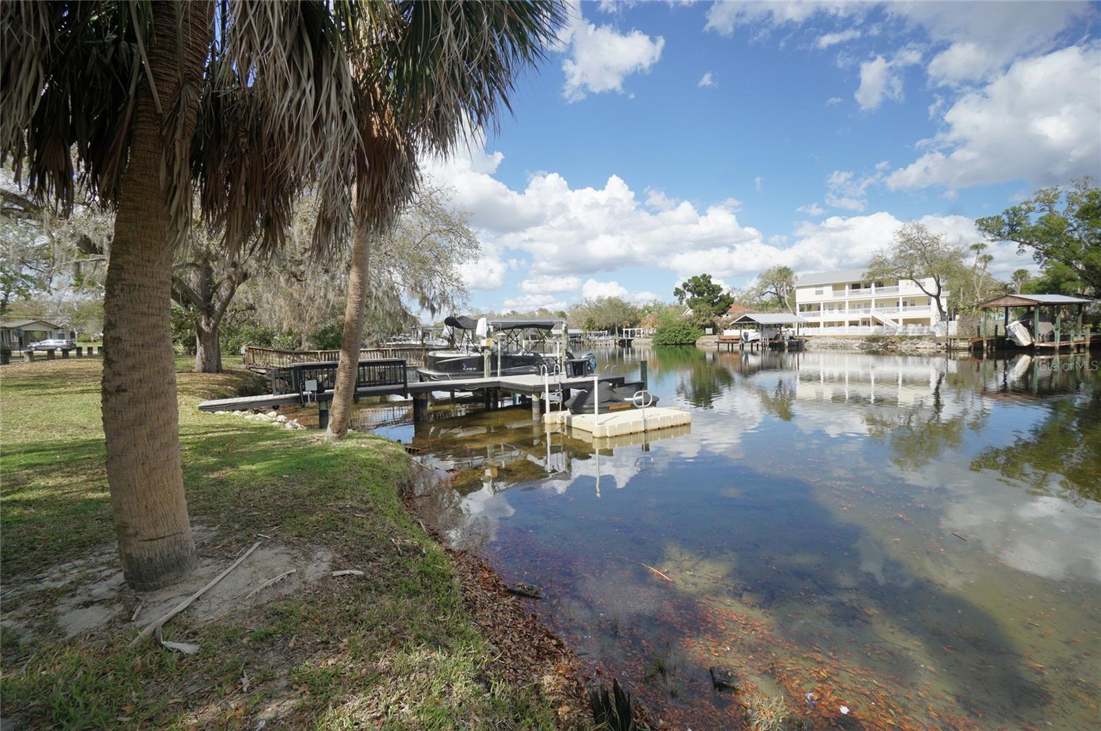 RIVERSIDE ESTATES - Residential Lease