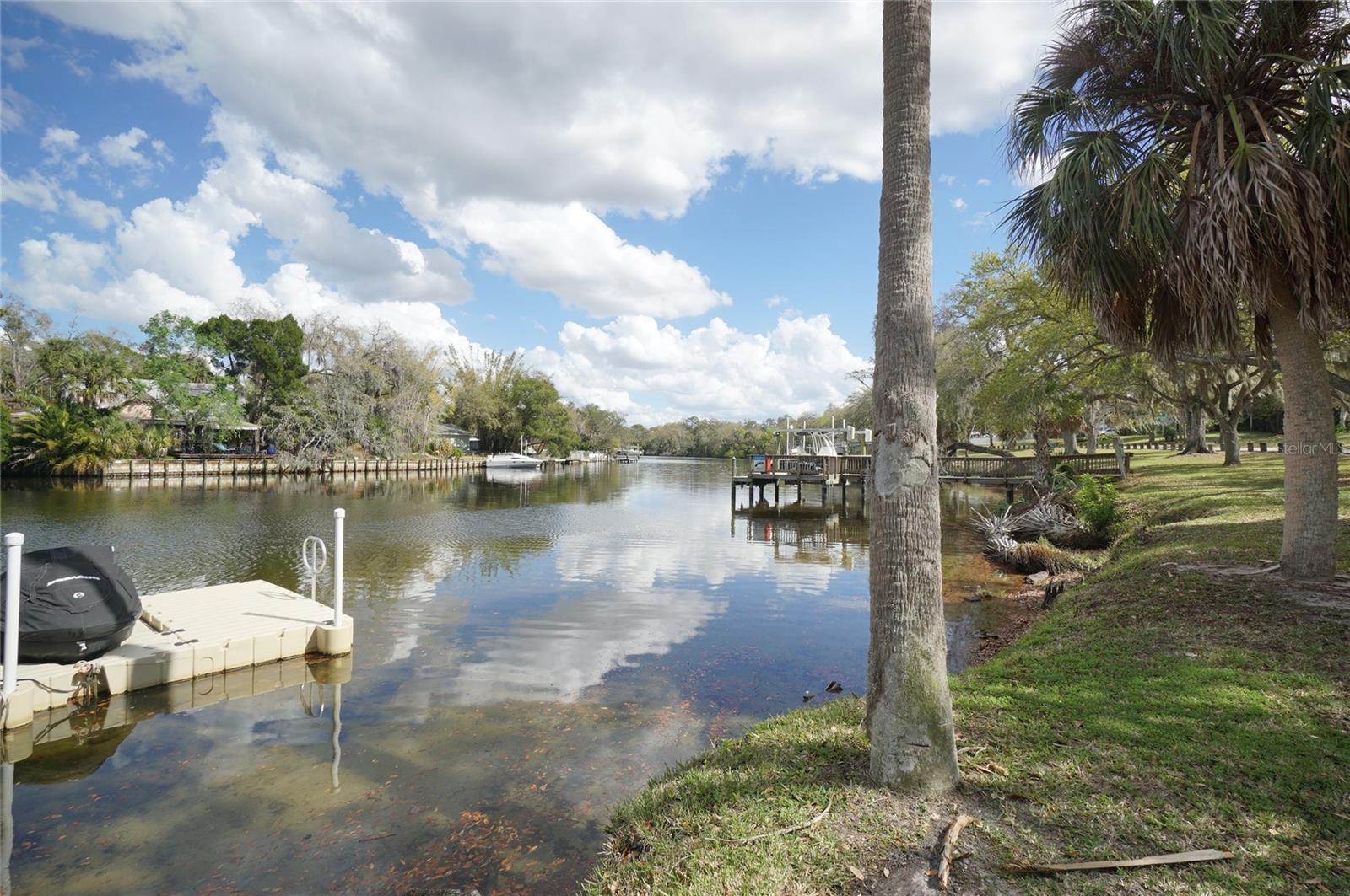 RIVERSIDE ESTATES - Residential Lease