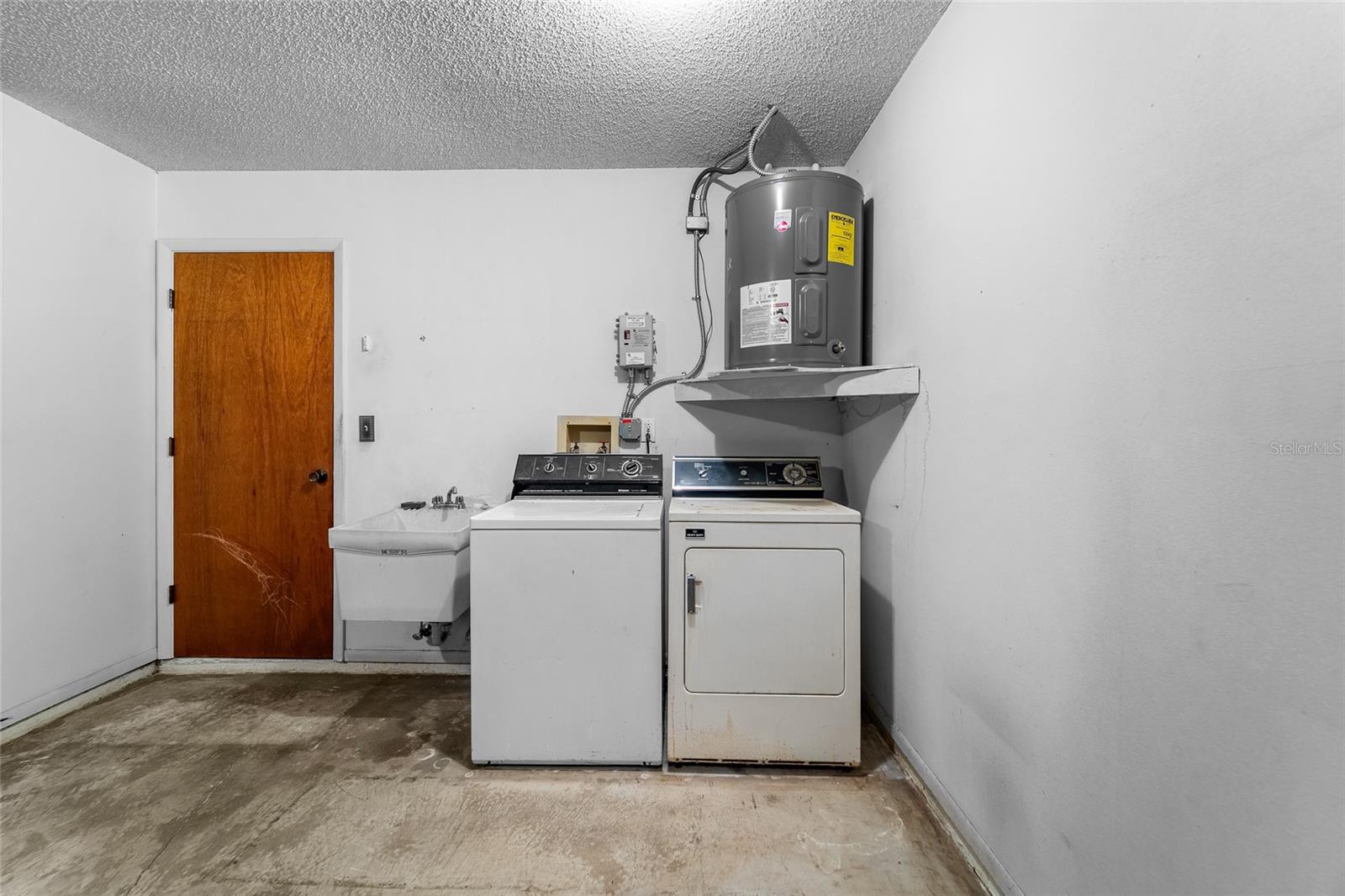 OAKHURST PH I - Residential