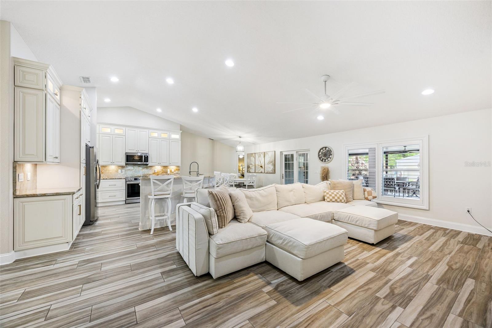 CAPE ORLANDO ESTATES - Residential