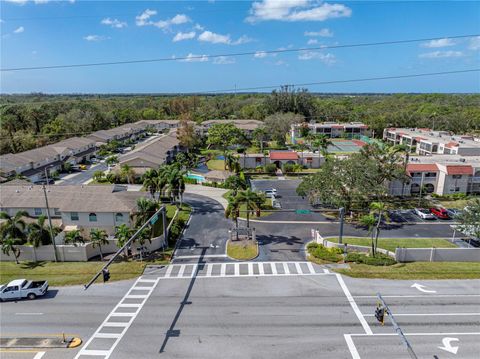 A home in SEMINOLE