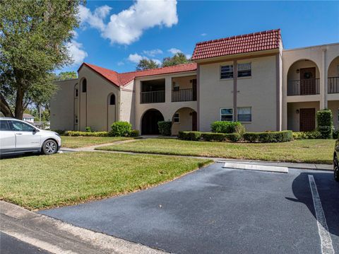 A home in SEMINOLE