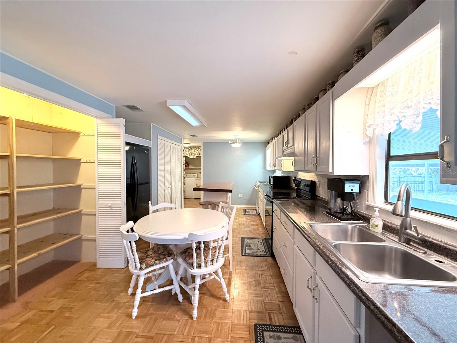 BELLEVISTA RANCHES - Residential